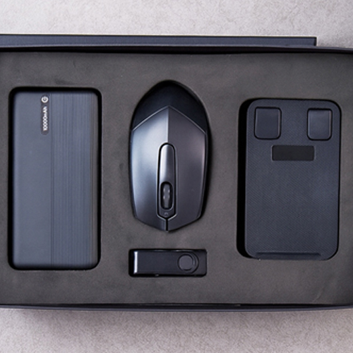 DeskMate - 4 In 1 Set